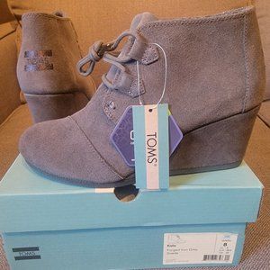 Toms Kala Forged Iron Grey Suede Booties - size 8